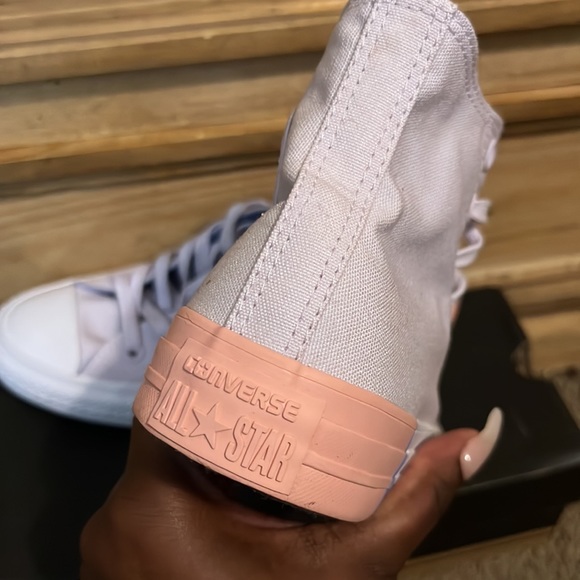 Converse - Picture 5 of 7